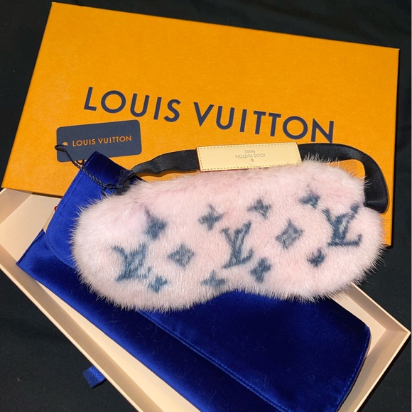 Louis Vuitton Eye Mask - Picture 1 of 3